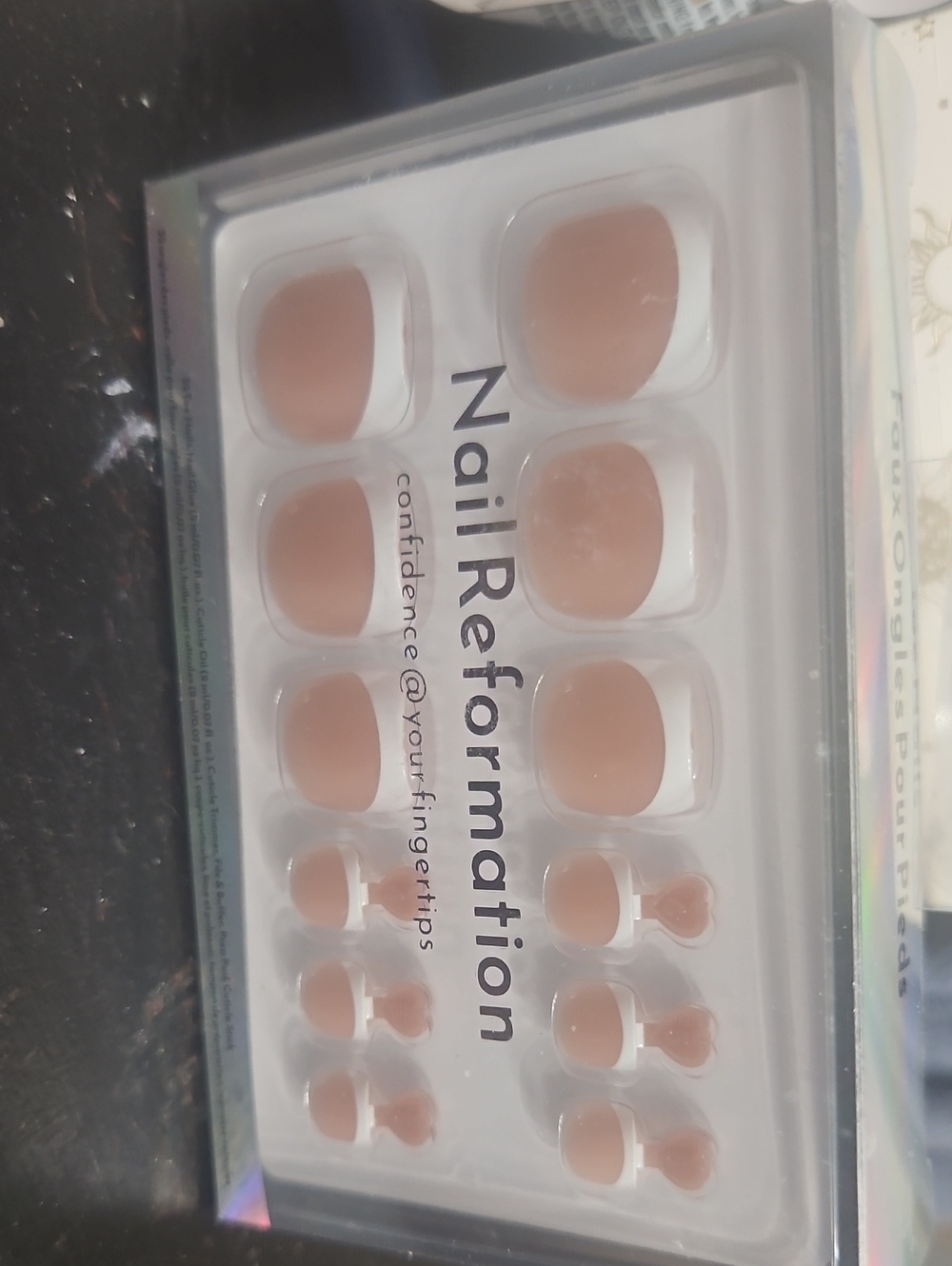Reformation Nude Pink Press-On Nails – Soft Blush Set